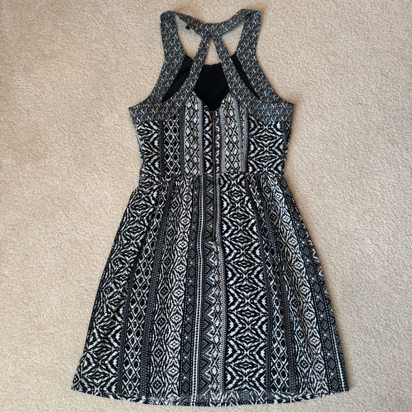 American Eagle Outfitters Dress - Picture 7 of 9